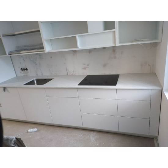 Столешница из кварца Vicostone BQ8870