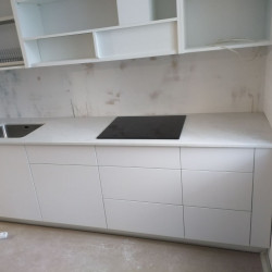 Столешница из кварца Vicostone BQ8870