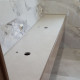 Столешница для ванной из кварцевого агломерата Antica Light Grey