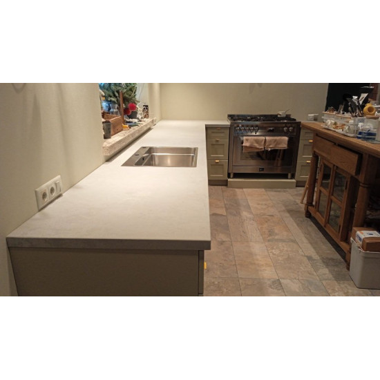 Угловая столешница из кварца Airy Concrete