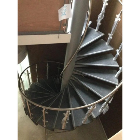 Ступени из гранита Steel Grey